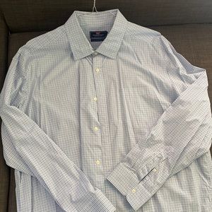 Men’s vineyard vines button down